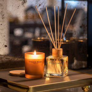 صورة إضافية للمنتج: عنبر شمعة معطرة 140 جم | أتيليه ريبول Atelier Rebul