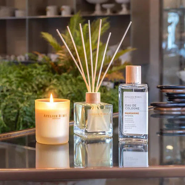 صورة إضافية للمنتج: يوسفي شمعة معطرة 140 جم | أتيليه ريبول Atelier Rebul